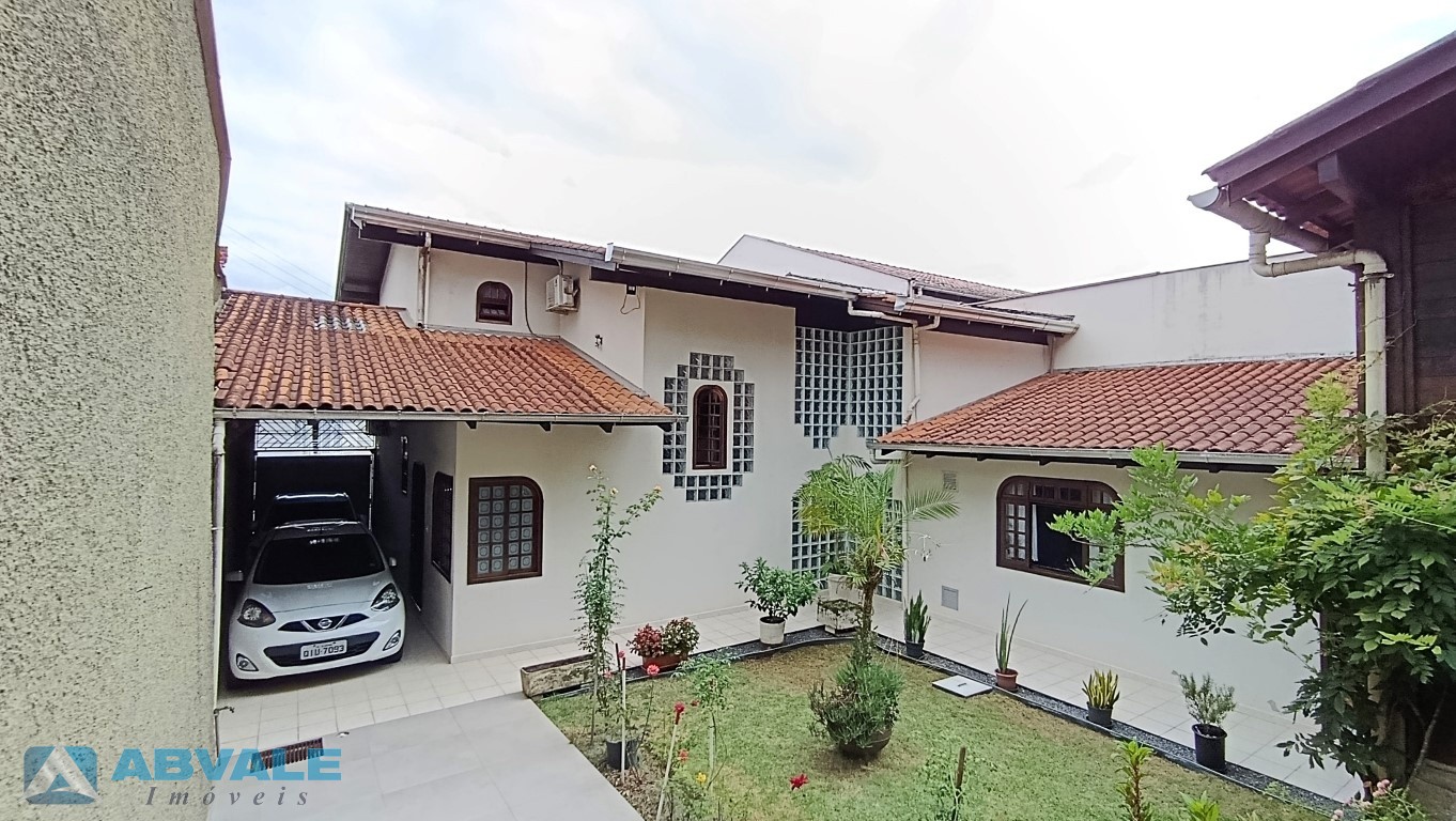 Casa em Blumenau, Água Verde