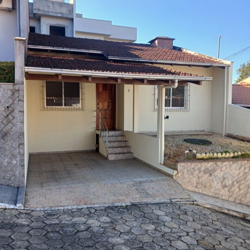 Casa em Blumenau, Escola Agrícola